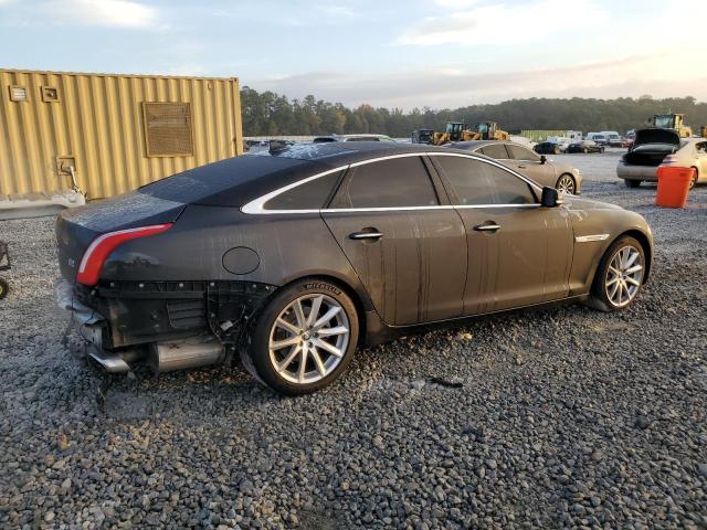 Photo 3 from auction – 2013 JAGUAR XJ with VIN SAJWJ1CD2D8V47727