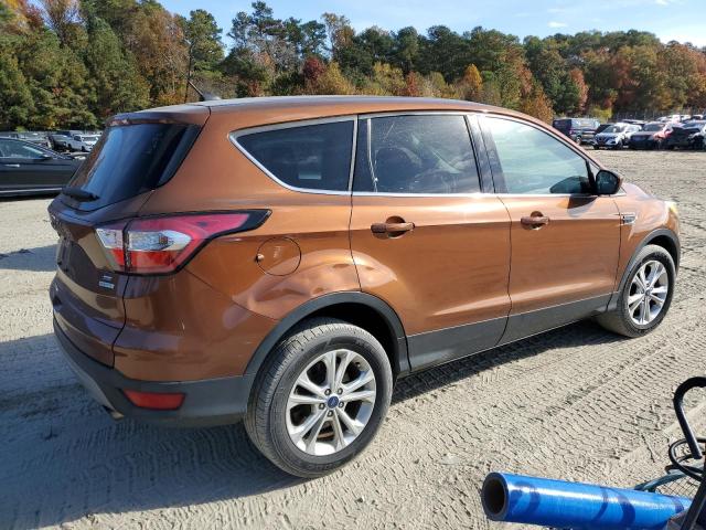 Photo 3 from auction – 2017 FORD ESCAPE SE with VIN 1FMCU0GD7HUF03096