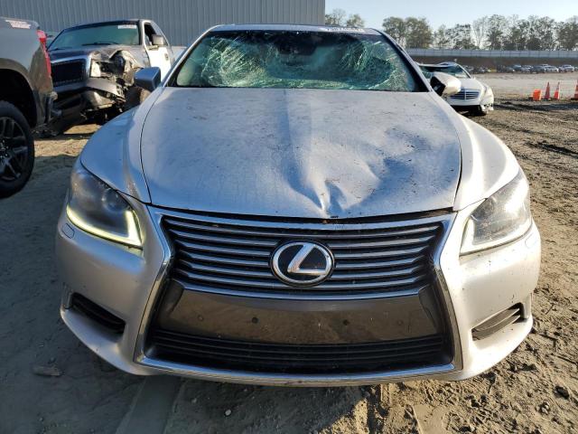Photo 5 from auction – 2016 LEXUS LS 460 with VIN JTHCL5EFXG5026342