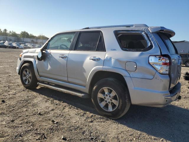Photo 2 from auction – 2011 TOYOTA 4RUNNER SR with VIN JTEBU5JR7B5047728