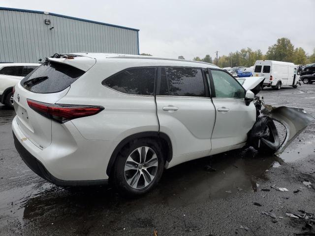 Photo 3 from auction – 2023 TOYOTA HIGHLANDER with VIN 5TDKDRAH0PS017166