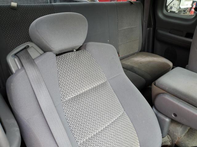 Photo 10 from auction – 2003 FORD F150 with VIN 2FTRX17W53CA05341
