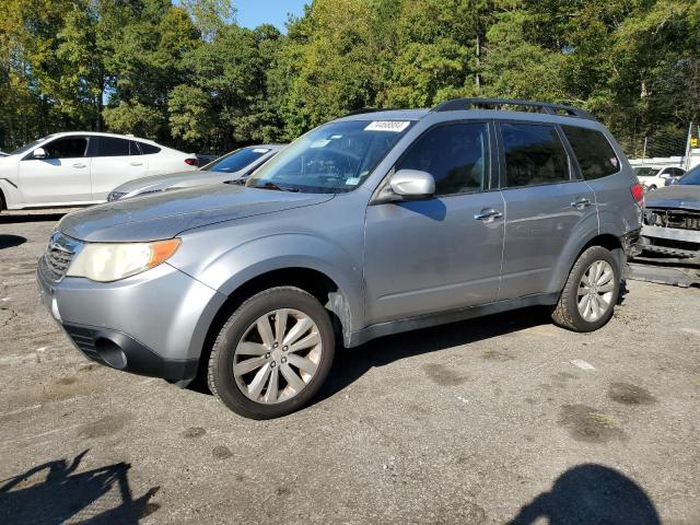 SUBARU FORESTER L 2011 with VIN JF2SHBEC5BH728225 - Photo from auction