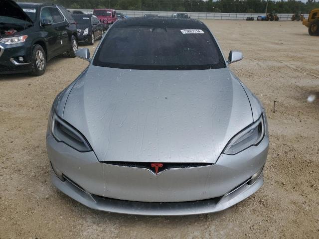 Photo 5 from auction – 2018 TESLA MODEL S with VIN 5YJSA1E26JF273873