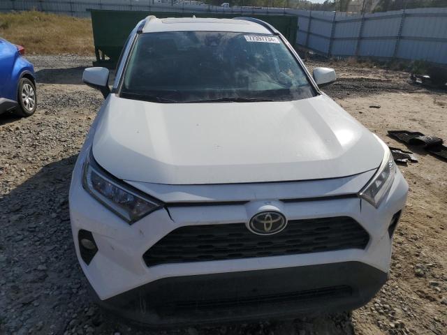 Photo 5 from auction – 2019 TOYOTA RAV4 XLE with VIN 2T3W1RFV3KC032715