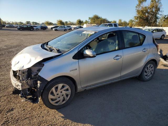 TOYOTA PRIUS C 2015 with VIN JTDKDTB37F1095102 - Photo from auction