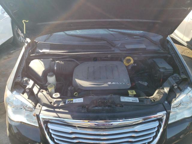 Photo 12 from auction – 2014 CHRYSLER TOWN & COU with VIN 2C4RC1CG9ER168486