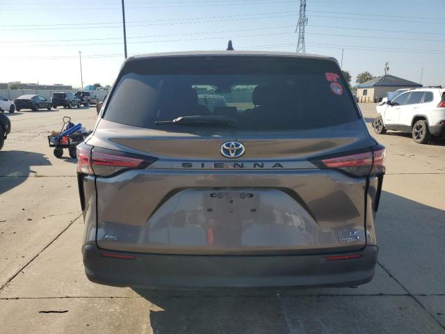 Photo 6 from auction – 2021 TOYOTA SIENNA LE with VIN 5TDKSKFC0MS002978