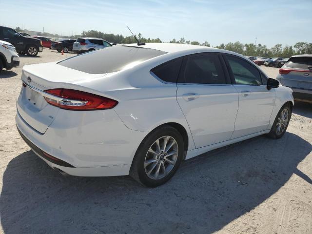 Photo 3 from auction – 2017 FORD FUSION SE with VIN 3FA6P0H72HR413448