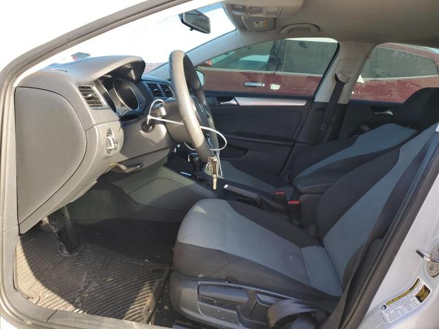 Photo 7 from auction – 2017 VOLKSWAGEN JETTA S with VIN 3VW2B7AJ1HM327760