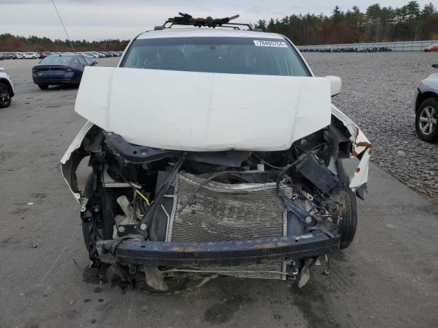 Photo 5 from auction – 2013 CHRYSLER TOWN & COU with VIN 2C4RC1BG5DR512220