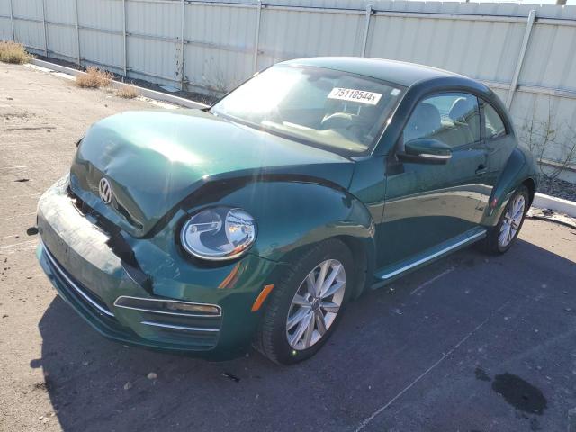 VOLKSWAGEN BEETLE SE 2017 with VIN 3VWJ17AT5HM611196 - Photo from auction