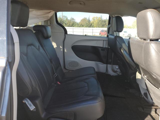 Photo 11 from auction – 2017 CHRYSLER PACIFICA T with VIN 2C4RC1BG3HR543021