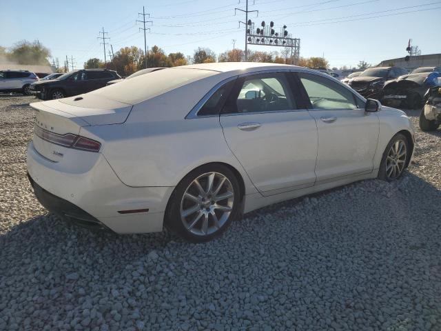 Photo 3 from auction – 2013 LINCOLN MKZ with VIN 3LN6L2J99DR823053
