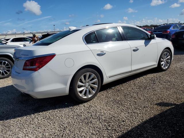 Photo 3 from auction – 2016 BUICK LACROSSE with VIN 1G4GB5G32GF214562