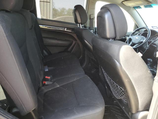 Photo 10 from auction – 2014 KIA SORENTO LX with VIN 5XYKT3A66EG428158