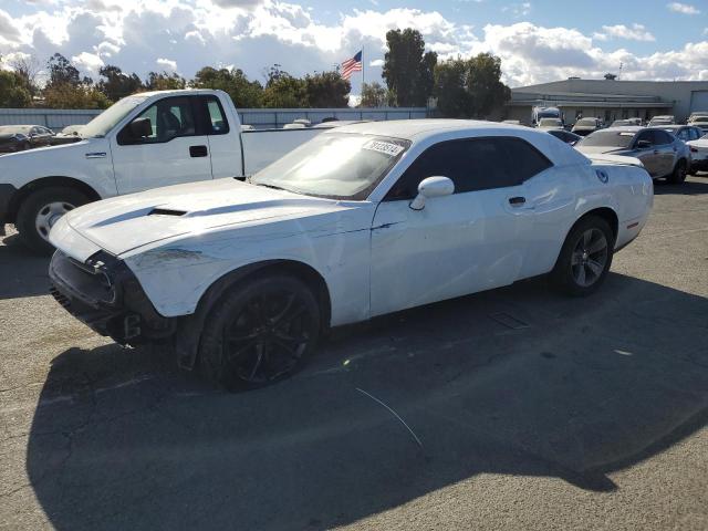 DODGE CHALLENGER 2019 with VIN 2C3CDZAG2KH677300 - Photo from auction