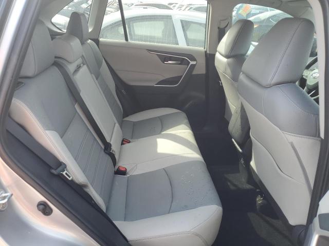 Photo 11 from auction – 2024 TOYOTA RAV4 XLE P with VIN 2T3C1RFV2RC252957