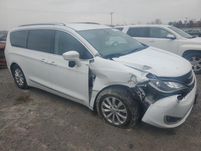 Photo 4 from auction – 2018 CHRYSLER PACIFICA T with VIN 2C4RC1BG0JR278113