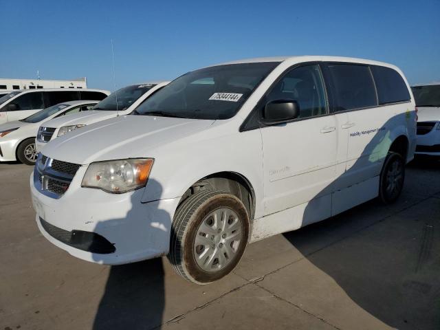 DODGE GRAND CARA 2017 مع رقم تعريف المركبة 2C4RDGBG2HR776548 - صورة من المزاد