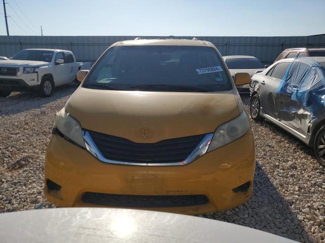 Photo 5 from auction – 2013 TOYOTA SIENNA LE with VIN 5TDKK3DC5DS335220