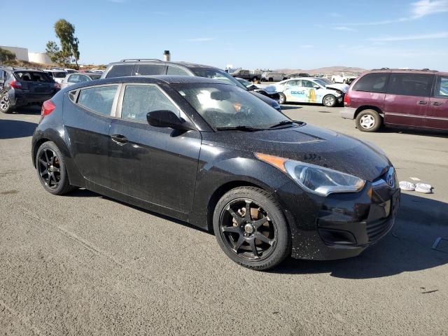 Photo 4 from auction – 2012 HYUNDAI VELOSTER with VIN KMHTC6AD5CU057473