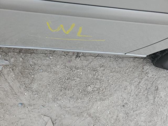 Photo 12 from auction – 2003 LEXUS ES 300 with VIN JTHBF30G830125160
