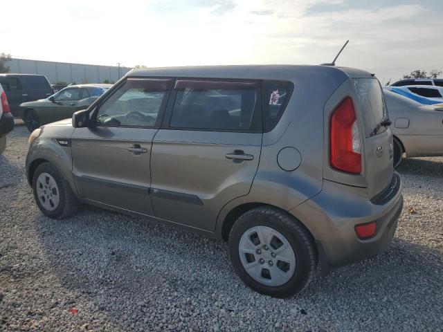 Photo 2 from auction – 2013 KIA SOUL with VIN KNDJT2A53D7562523
