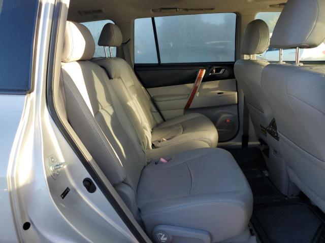 Photo 11 from auction – 2008 TOYOTA HIGHLANDER with VIN JTEDS42AX82048237