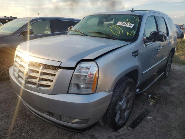 CADILLAC ESCALADE L 2014 with VIN 1GYS4BEF2ER161548 - Photo from auction