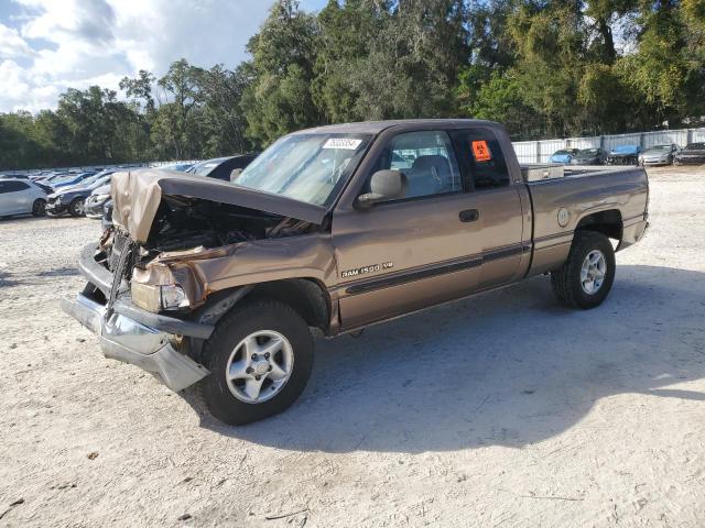 DODGE RAM 1500 2000 z numerem VIN 1B7HC13Y4YJ124957 - Zdjęcie z aukcji