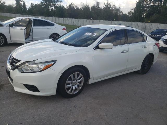 NISSAN ALTIMA 2.5 2016 with VIN 1N4AL3AP1GC180595 - Photo from auction