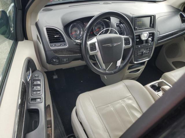 Photo 8 from auction – 2013 CHRYSLER TOWN & COU with VIN 2C4RC1BG2DR584038