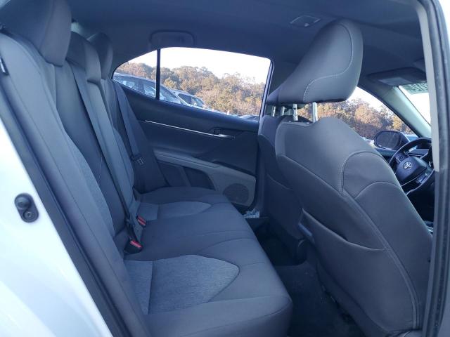 Photo 10 from auction – 2022 TOYOTA CAMRY LE with VIN 4T1C11AK2NU664053