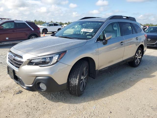 SUBARU OUTBACK 3. 2018 with VIN 4S4BSENC7J3392134 - Photo from auction