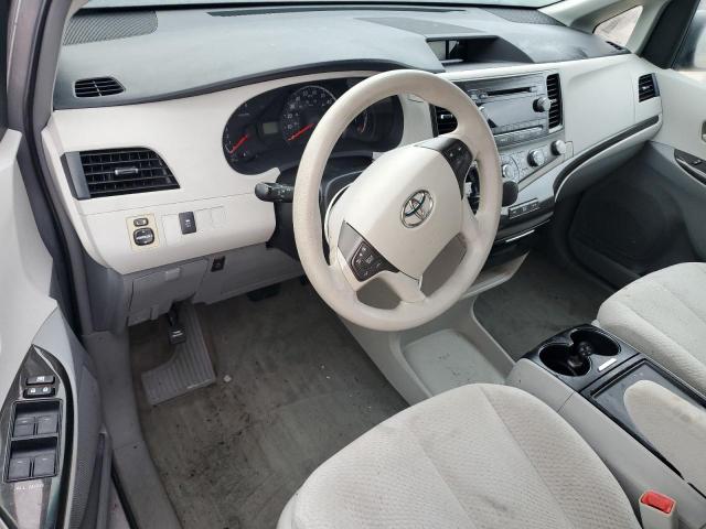 Снимка 8 от търг – 2012 TOYOTA SIENNA LE с VIN 5TDKK3DC8CS277540