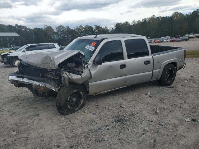 صورة رقم 1 من المزاد - 2004 CHEVROLET SILVERADO مع VIN 2GCEK13T841302075