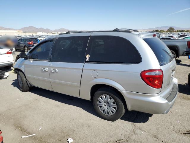 Photo 2 from auction – 2005 CHRYSLER TOWN & COU with VIN 2C4GP44R35R586457