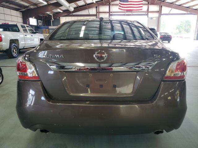 Photo 6 from auction – 2015 NISSAN ALTIMA 2.5 with VIN 1N4AL3AP3FN342987