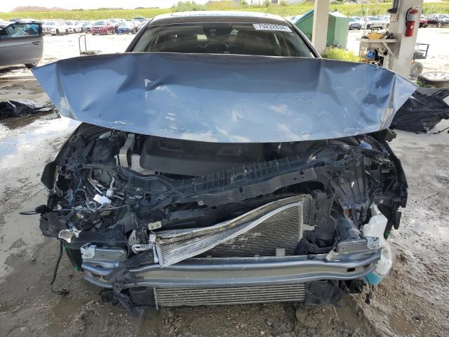 Photo 5 from auction – 2016 VOLVO S60 PREMIE with VIN YV126MFK7G2403151