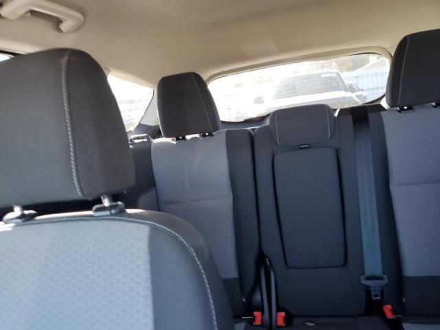 Photo 10 from auction – 2017 FORD ESCAPE SE with VIN 1FMCU9GDXHUD55658