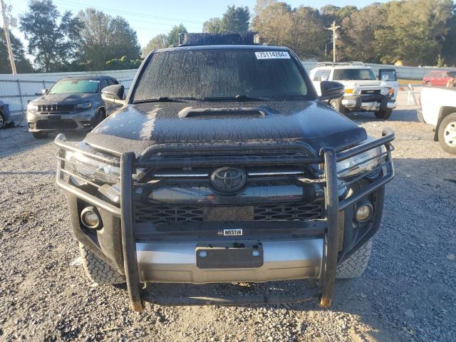 Photo 5 from auction – 2020 TOYOTA 4RUNNER SR with VIN JTEBU5JR7L5770917