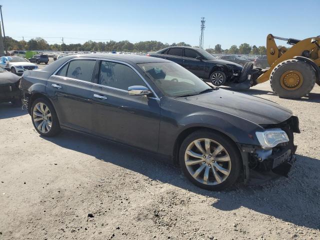 Photo 4 from auction – 2018 CHRYSLER 300 LIMITE with VIN 2C3CCAEG4JH296058