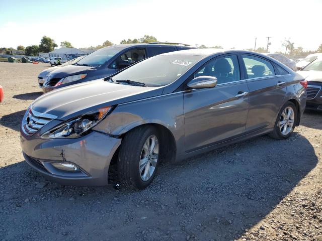 HYUNDAI SONATA SE 2013 with VIN 5NPEC4AC6DH557677 - Photo from auction