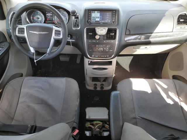 Photo 8 from auction – 2011 CHRYSLER TOWN & COU with VIN 2A4RR5DGXBR614106
