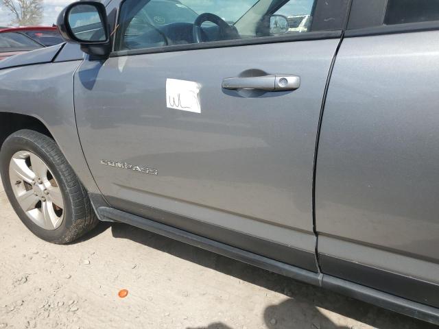 Photo 13 from auction – 2016 JEEP COMPASS LA with VIN 1C4NJCEA1GD633390