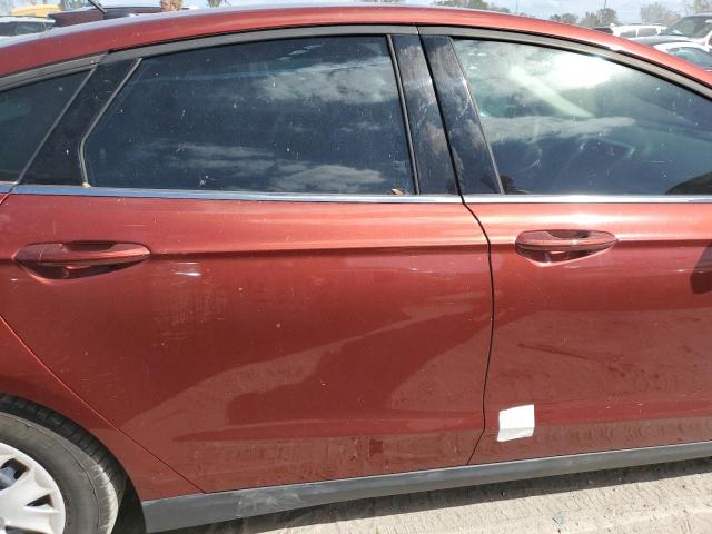 Photo 12 from auction – 2014 FORD FUSION S with VIN 3FA6P0G72ER231200