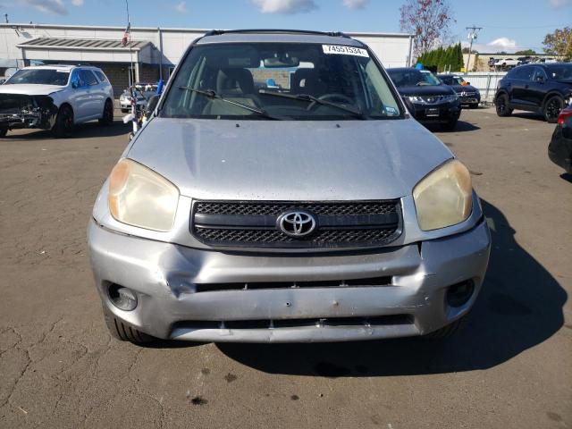 Photo 5 from auction – 2004 TOYOTA RAV4 with VIN JTEHD20VX40022409
