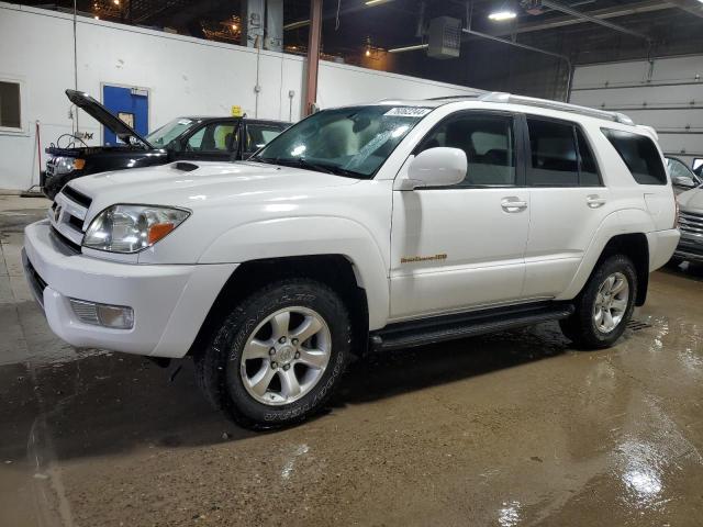 TOYOTA 4RUNNER SR 2004 con VIN JTEBU14R740046535 - Foto de la subasta