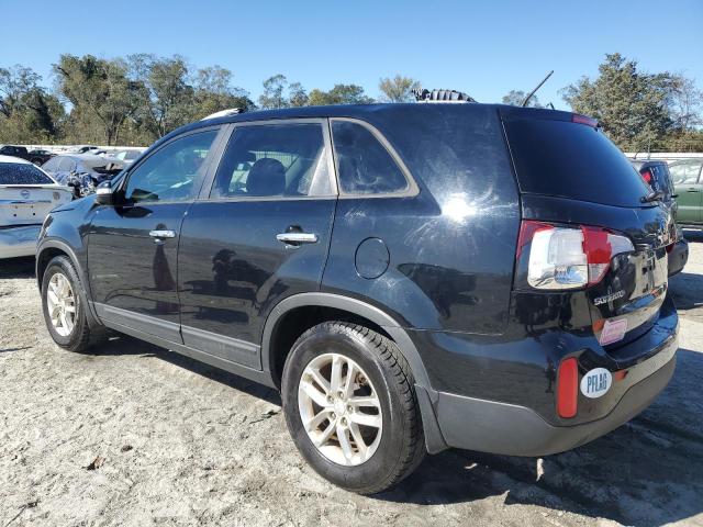 Photo 2 from auction – 2015 KIA SORENTO LX with VIN 5XYKT4A69FG631097
